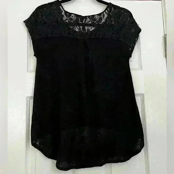 Cupio Black Laced Top - Picture 1 of 5